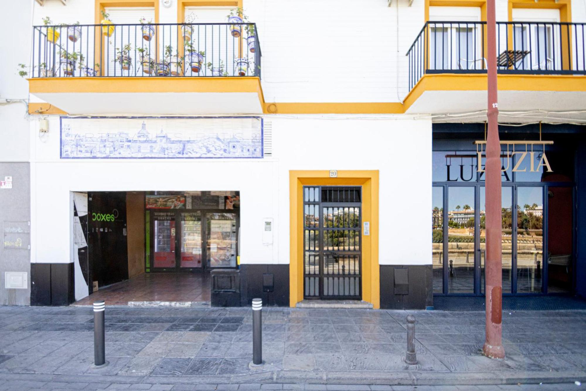 3 Bedroom With Stunning Guadalquivir Views Apartament *